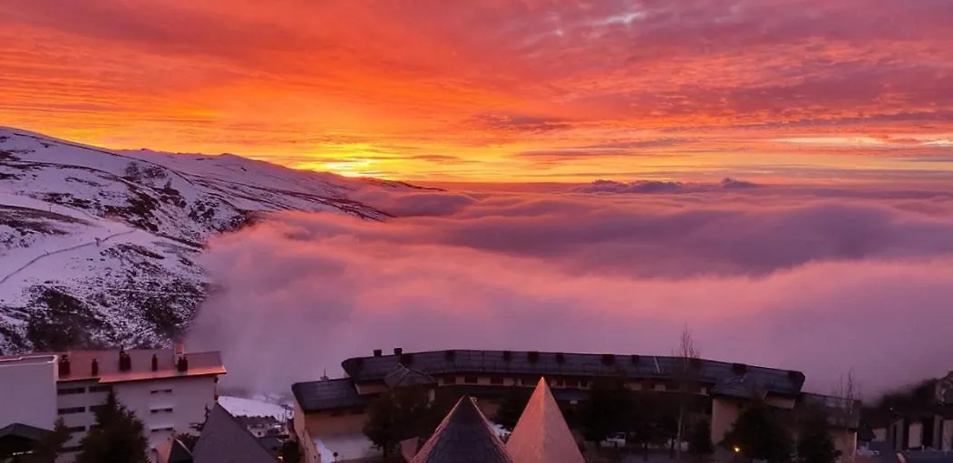 Апартаменты Penthouse In The Clouds & Parking Сьерра-Невада